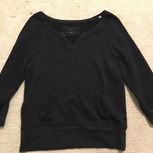 Black sweatshirt